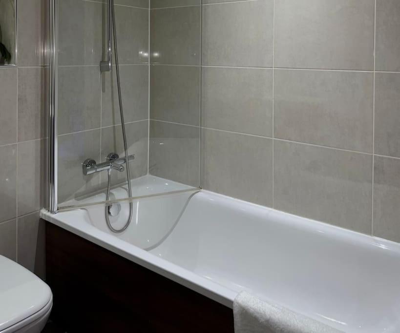 Cosy City Centre Apartment With Parking 버밍엄 외부 사진