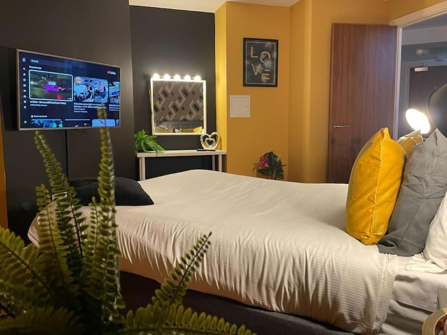Cosy City Centre Apartment With Parking 버밍엄 외부 사진