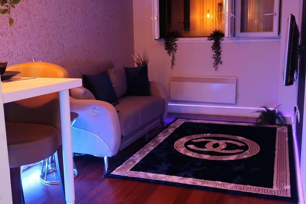 Cosy City Centre Apartment With Parking 버밍엄 외부 사진